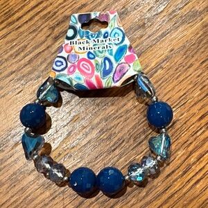 🎈🎈7/15🎈🎈Blue and Silver Beaded Bracelet